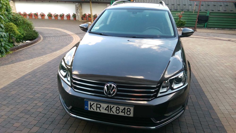 VW Passat B7 Kombi- 2.0 TDI, 140KM Blue Motion Comfortline 2011r.