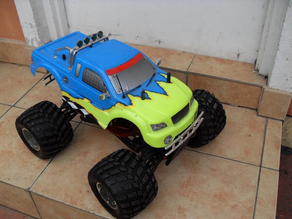 OFNA TITAN MONSTER 1:8 Off Road Nitro Model RC Spalinowy