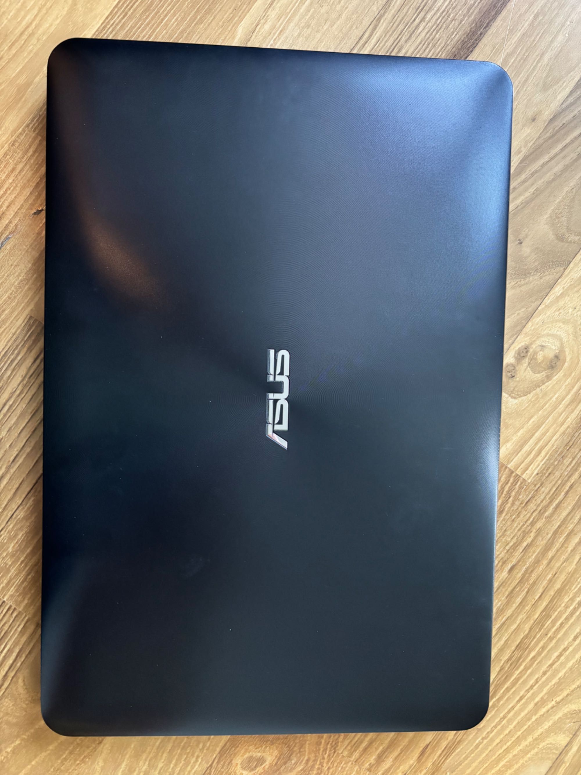notebook 15'6" Asus R556J