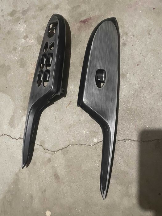 Moldura / painel de interruptores Honda Civic VIII Hatchback (FN, FK)