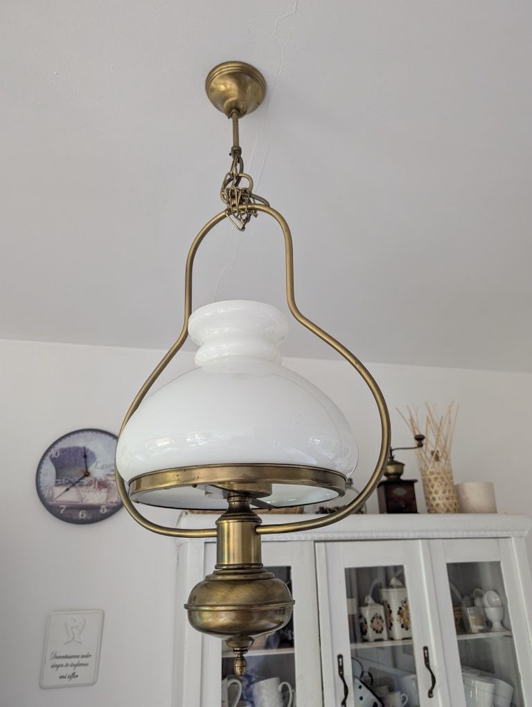 Stara sprawna lampa