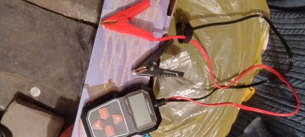 Tester akumulatora