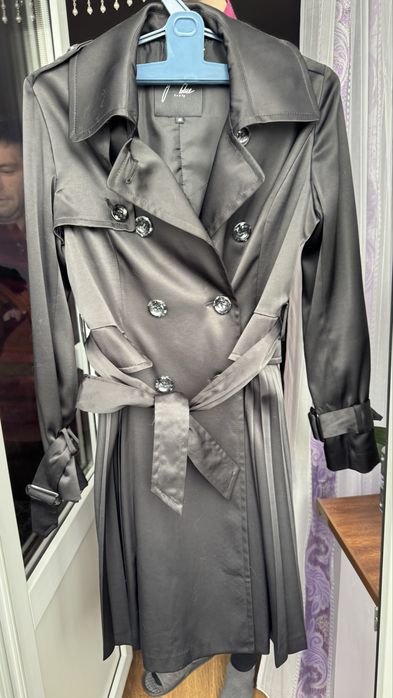 Тренч італійського виробника