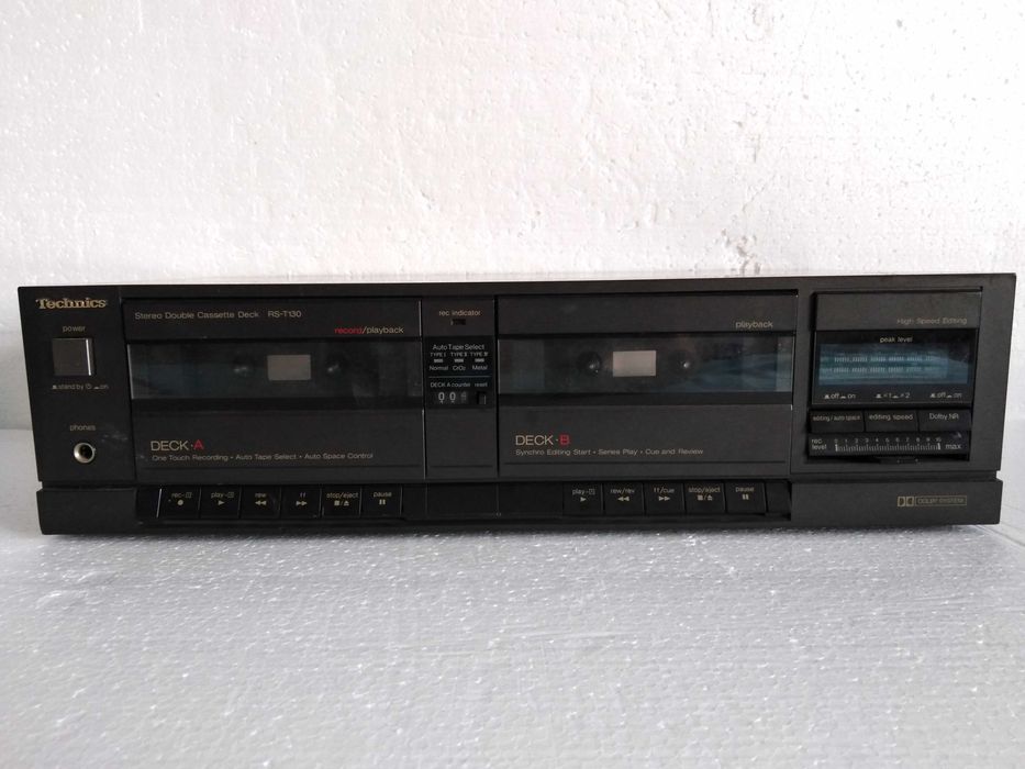 Leitor de Cassetes Duplo Technics RS-T130
