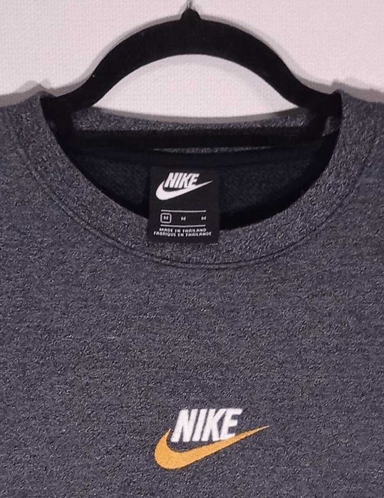 Сірий чоловічий світшот Nike ; Розмір M