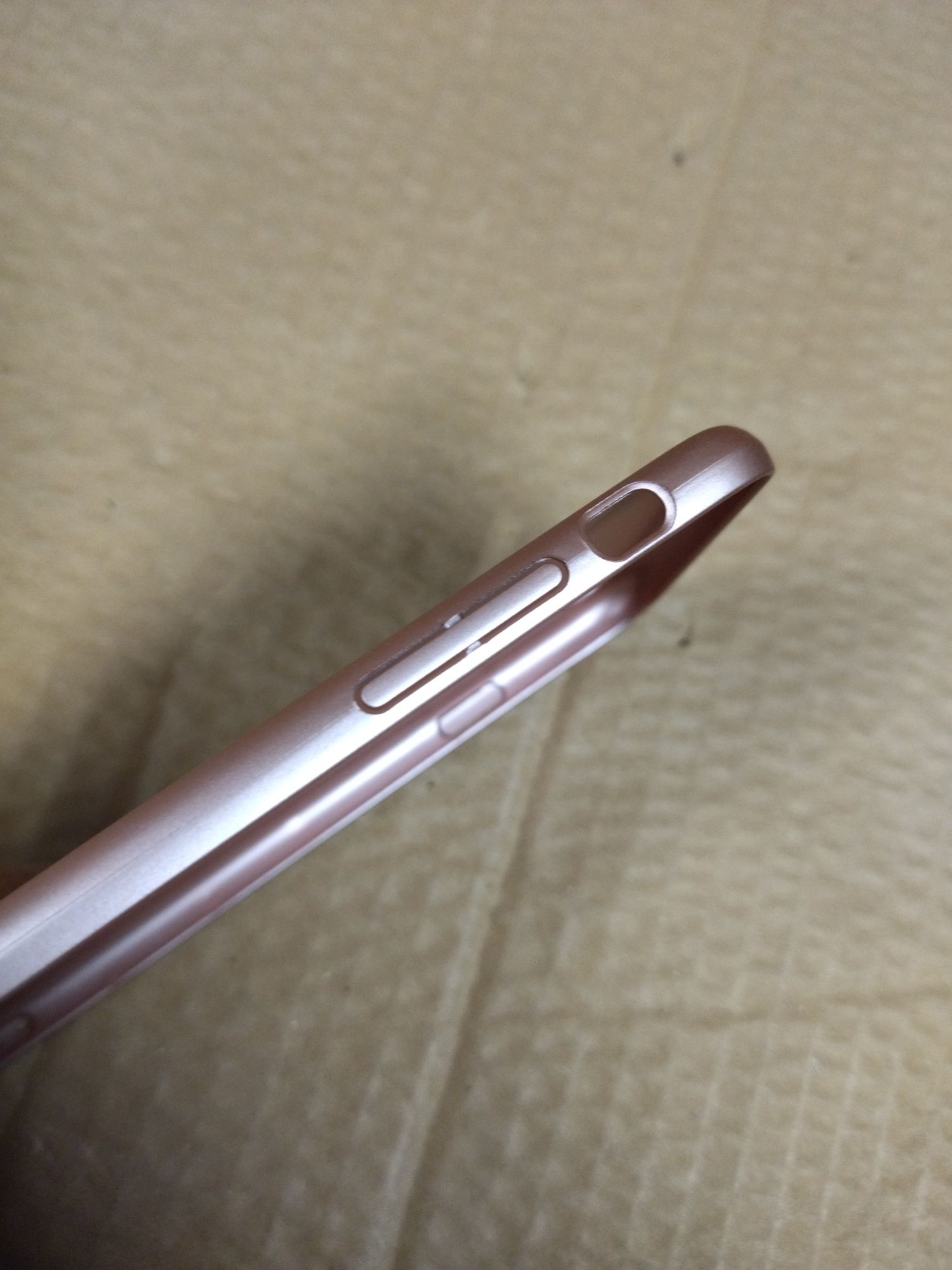 Etui do iPhone 7/8/SE (E38)