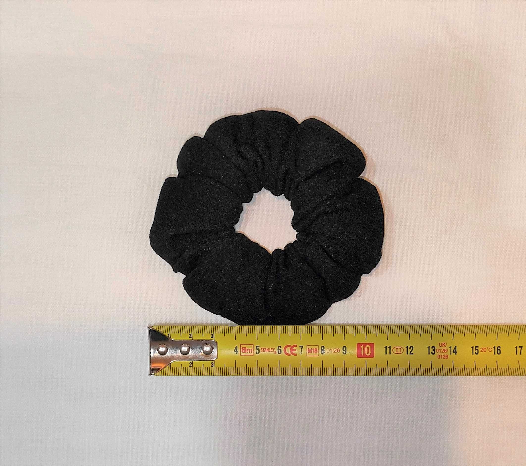 Gumka do włosów typu scrunchie frotka czarna Handmade rozm.B