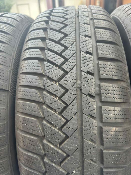 Continental Opony zimowe 205/60/16