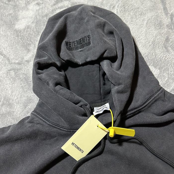 Худи vetements middle sign S M L
