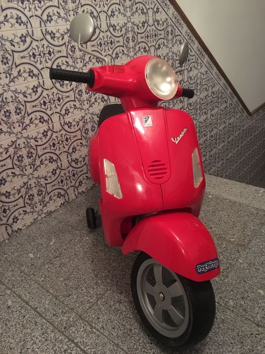 Scooter Piaggio, moto de criança