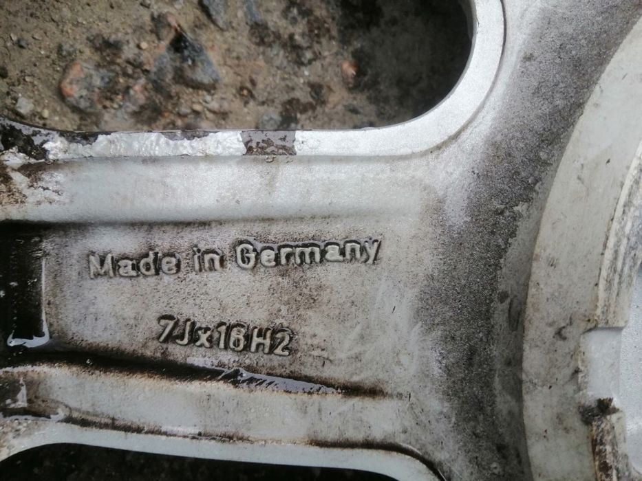 Диски 5х120 R16 ET 35