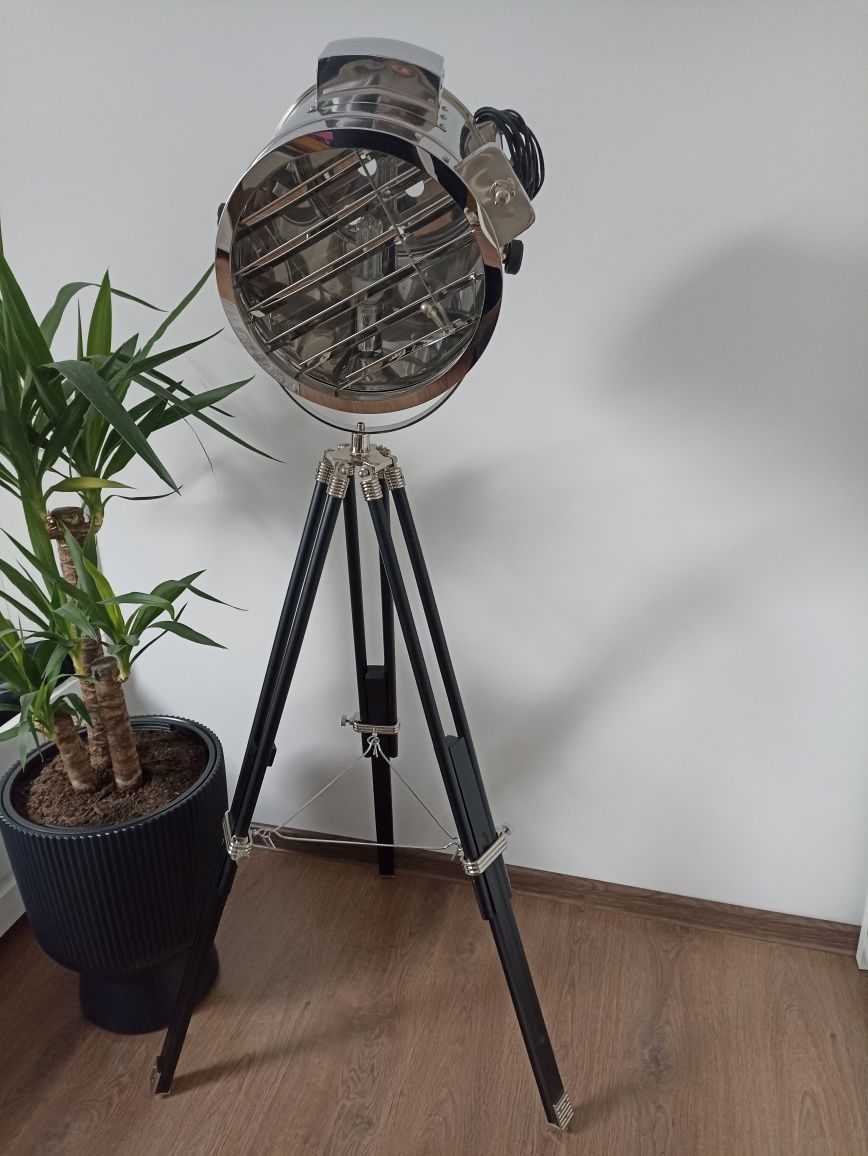 Lampa trójnóg loft duża