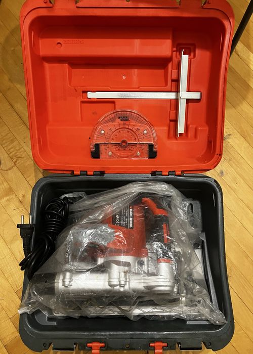 Циркулярная пила Black & Decker XTS1660KA (1600W) + кейс