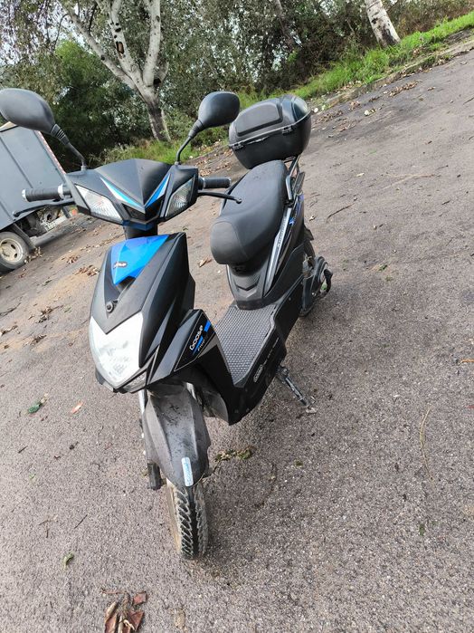 Vendo, está em bom estado.