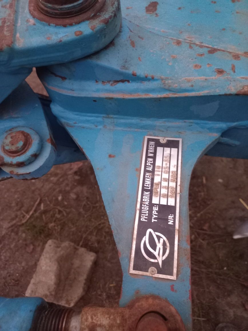 Продам оборотний плуг Lemken Opal 110 3+1
