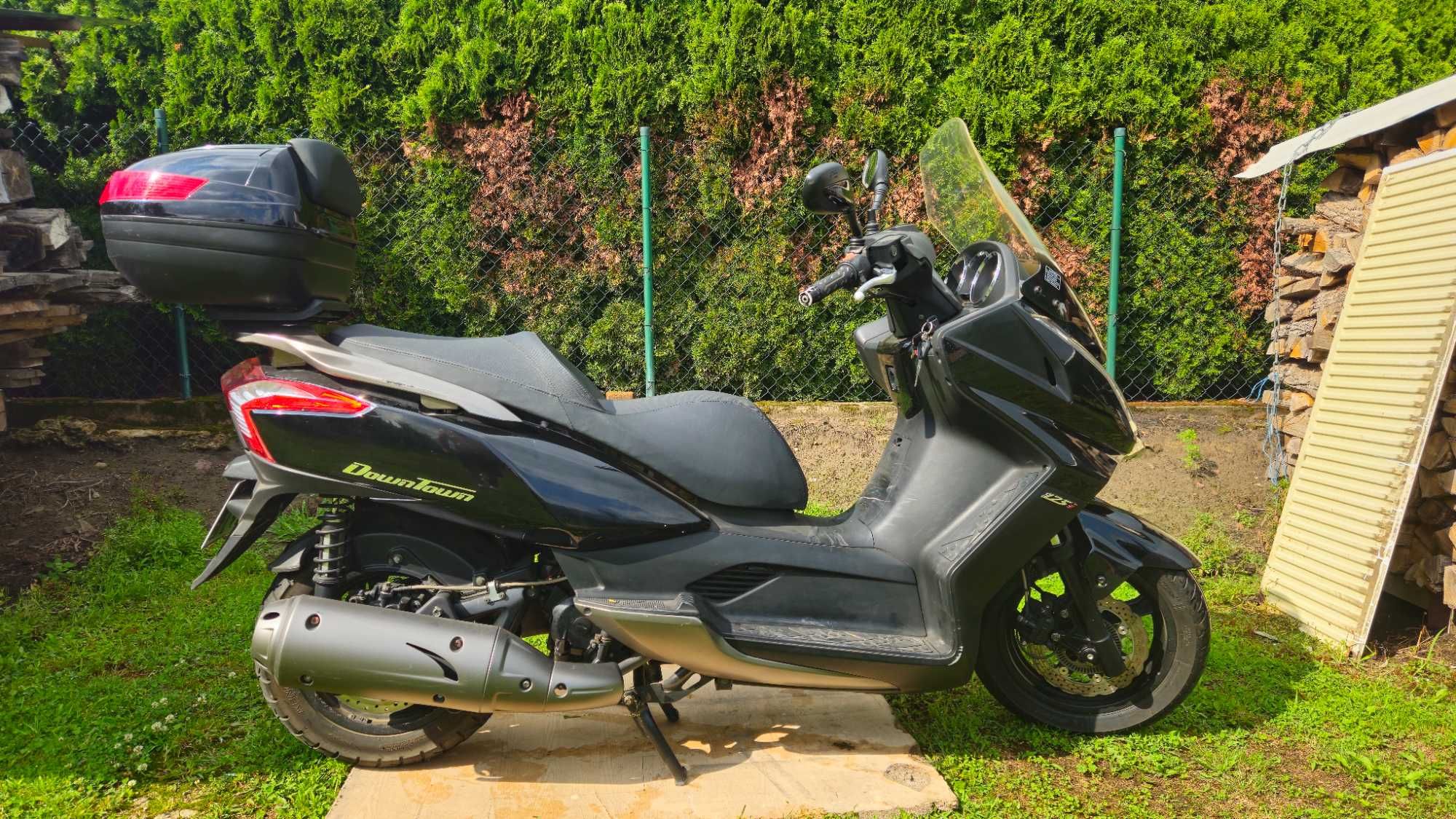 Skuter maxi Kymco Downtown 125i