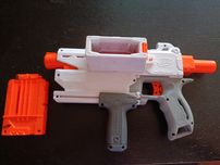 Nerf modulus mediator com 6 balas Xshot mais pistola Nerf pequena