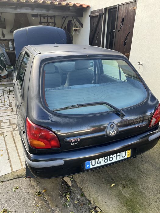 Mazda 121 1.25 gasolina