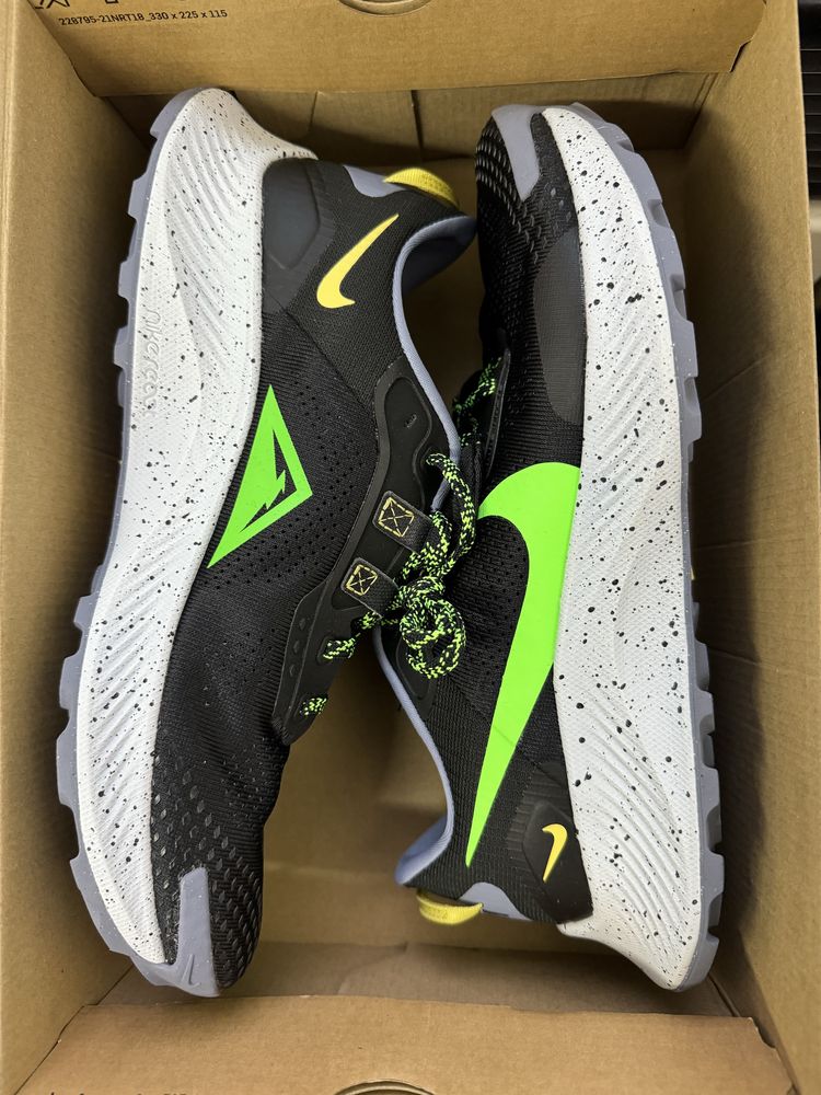 Оригінал NIKE PEGASUS TRAIL 3 BLACK DA8697-004. (Від 26см до 29,5см)