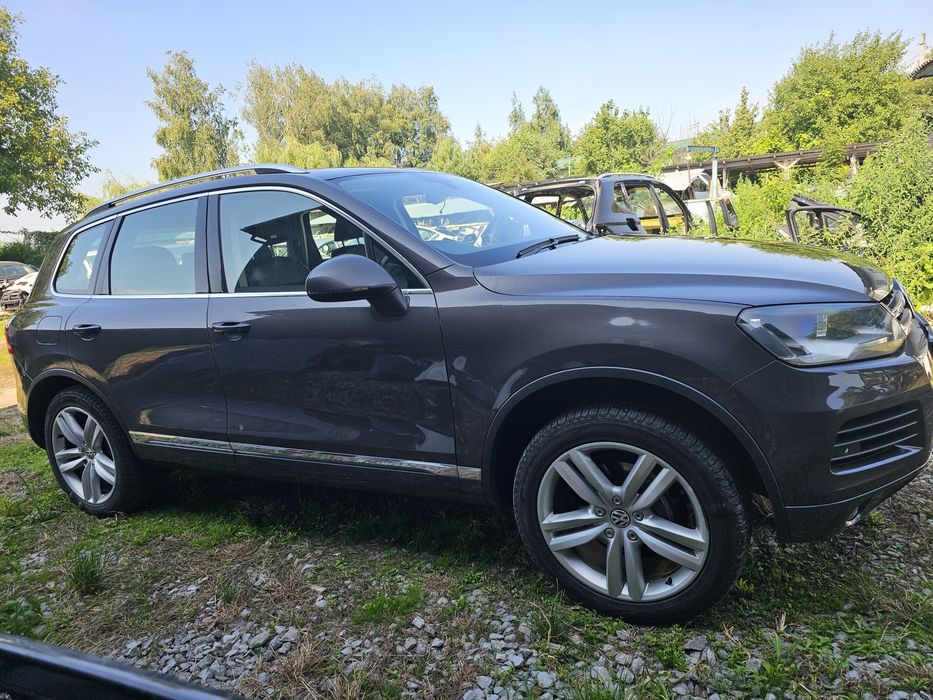 Запчастини Запчасти Разборка Двигатель VW Touareg  NF 2012 CRC Туарег