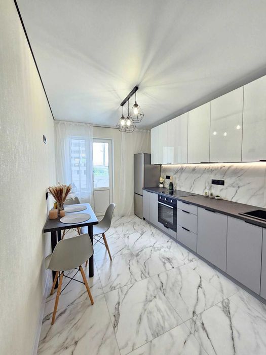 Продаж квартири 41м.кв ЄВРОРЕМОНТ! метро Теремки, ЖК на Озерній