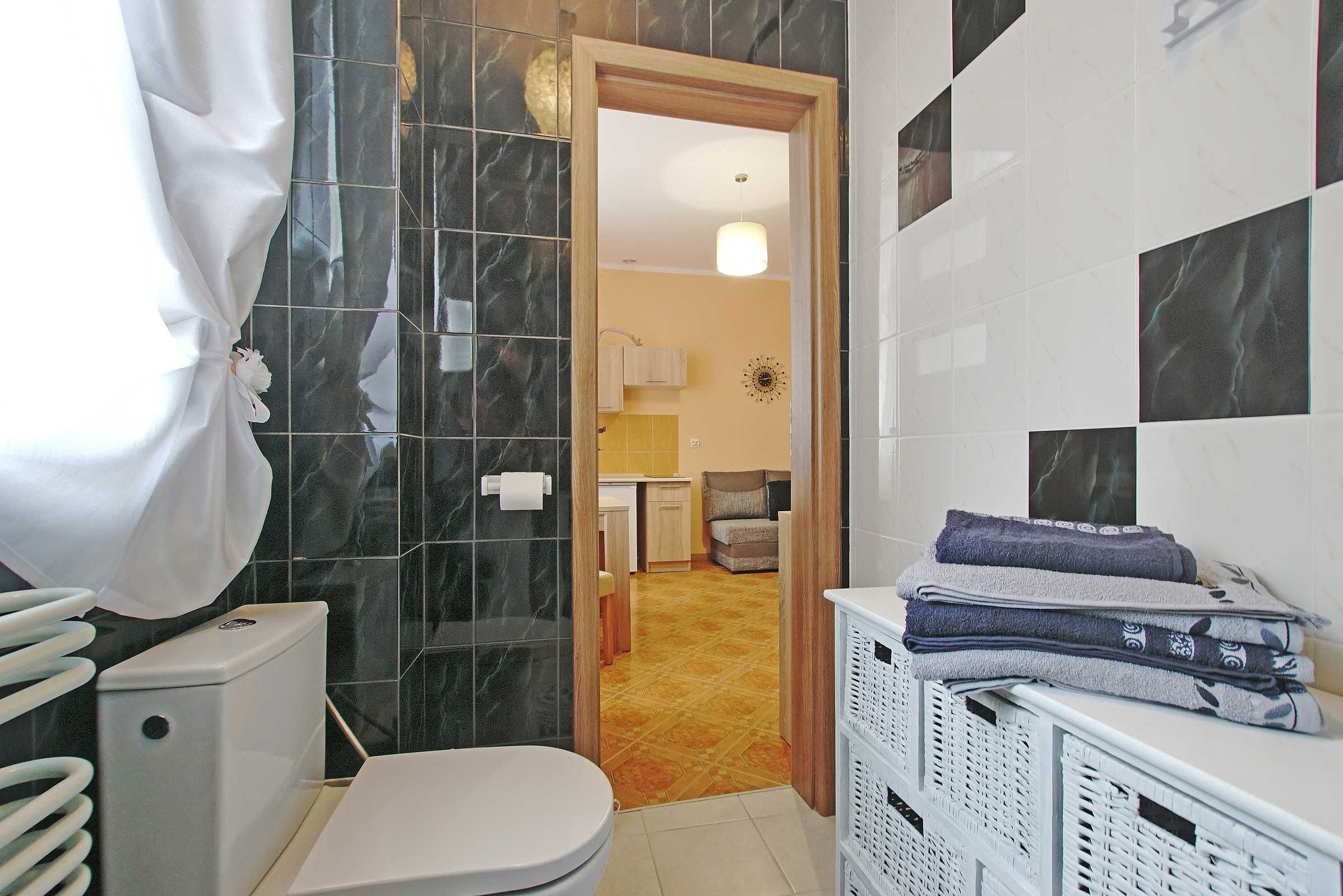 8-20.08. Kawalerka 2 osobowa w centrum 50m. do ul. Monte-Cassino