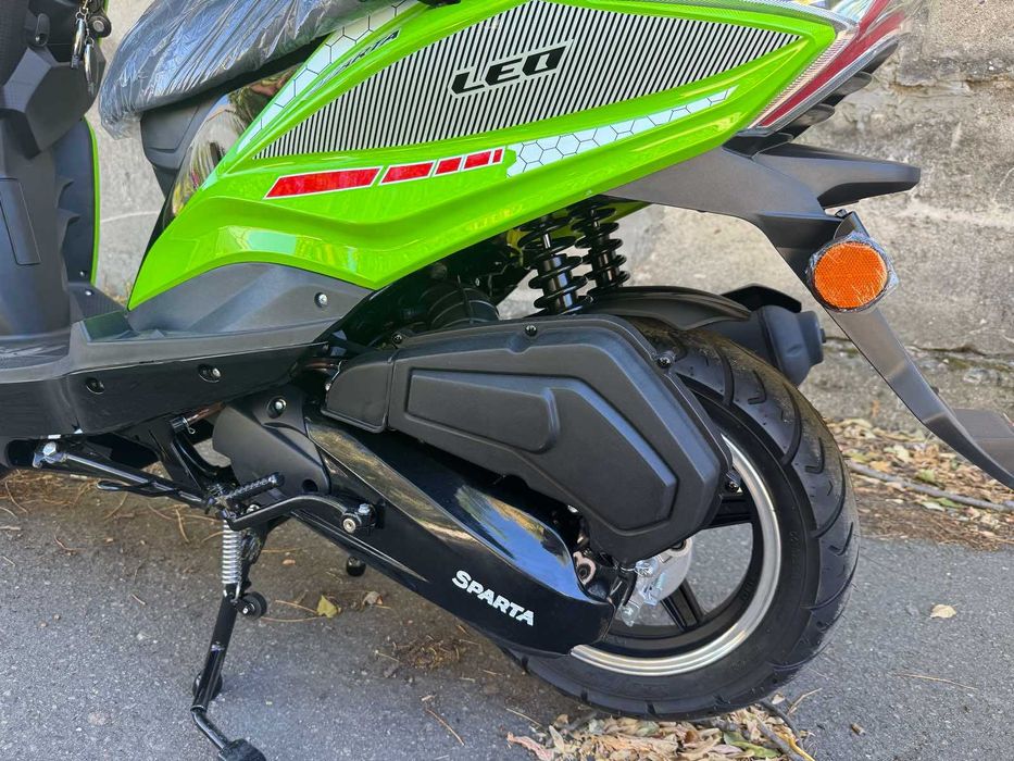 Скутер-мопед новий LEO-V150ST 150сс