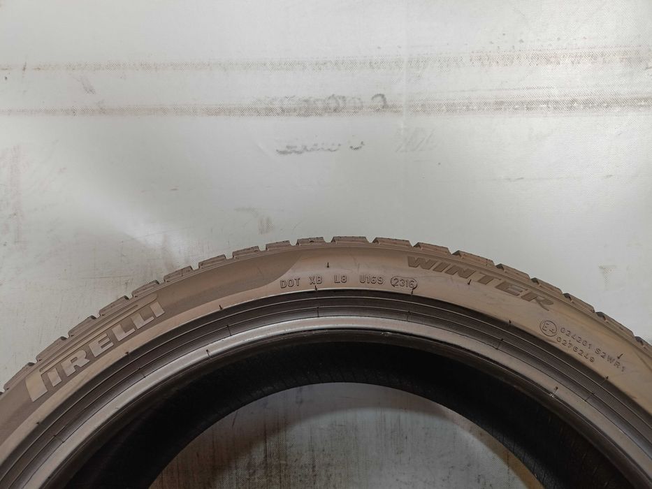 Pirelli SottoZero 3 225/45/19 16r. 96V 7,2mm (3469)