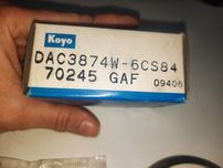 Подшипник передней ступицы Koyo в комплекте с сальниками Тоyota Camry