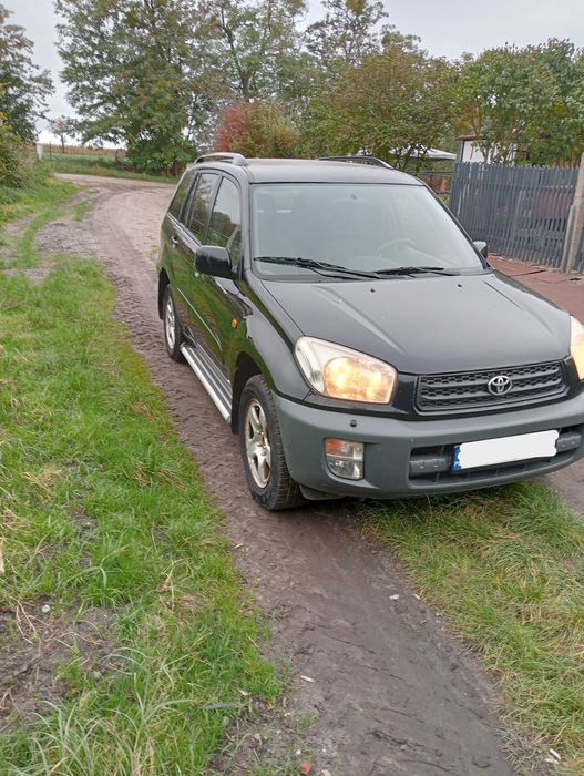 Toyota Rav4 benzyna