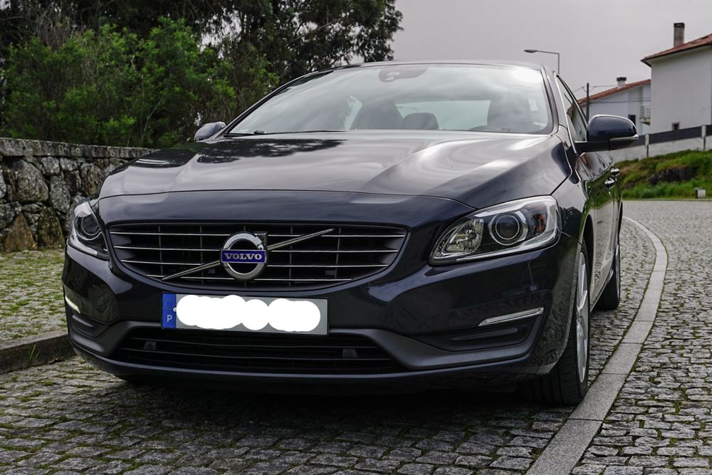 Volvo S60 Momentum Geartronic 2.0 D4 181cv