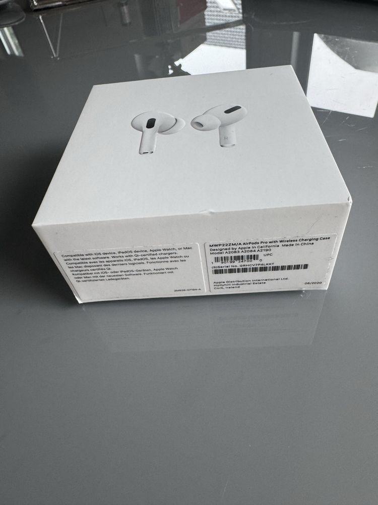 AirPods Pro 1. generacji z etui ładującym MagSafe - ORYGINAŁ Apple