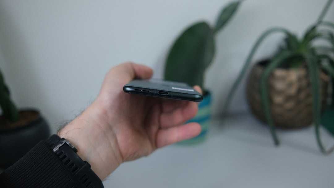 Motorola Razr 2023 (Razr40) Snapdragon 7gen1 8gb