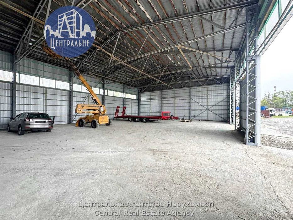 Оренда фасадного комплексу приміщень