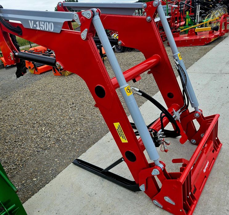 osprzęt do ŁADOWACZ CZOŁOWY V1500 zetor 5245/6245/7045/7245 URSUS 912