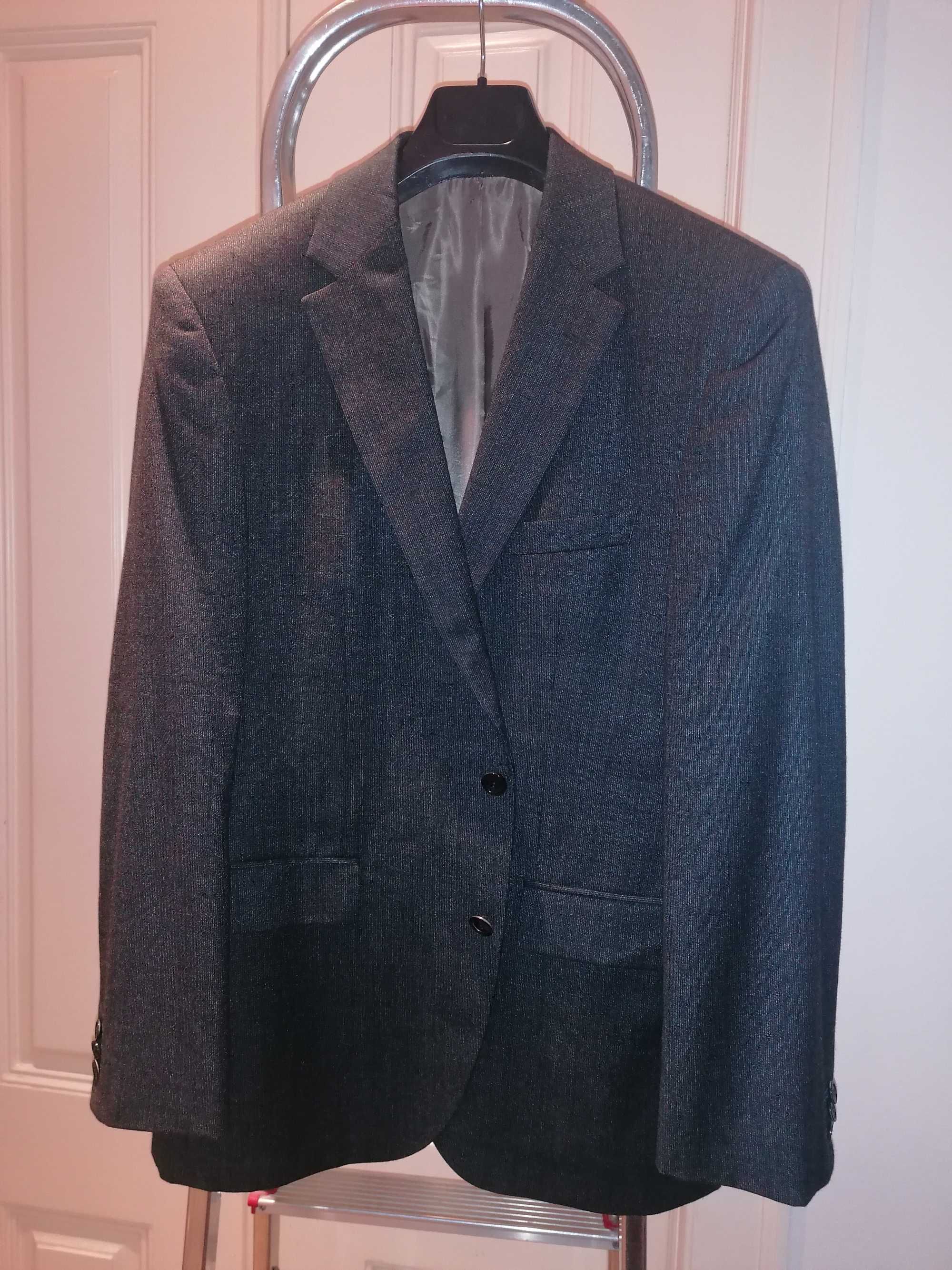 Blazer Cinzento Hugo Boss Lã e Cashmere 50 Perfeito