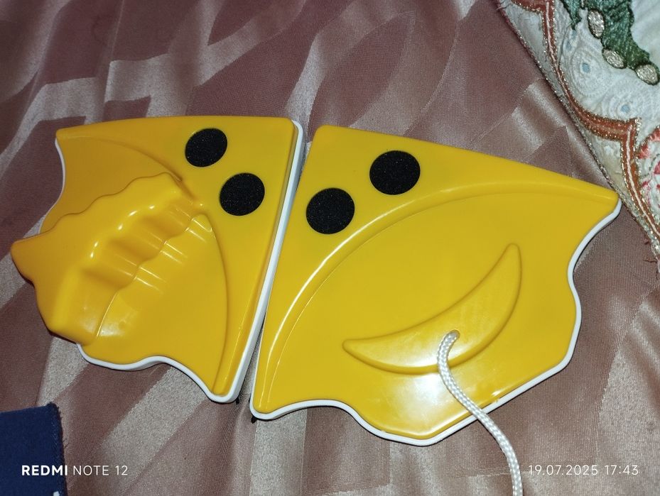 Магнітний склоочисник