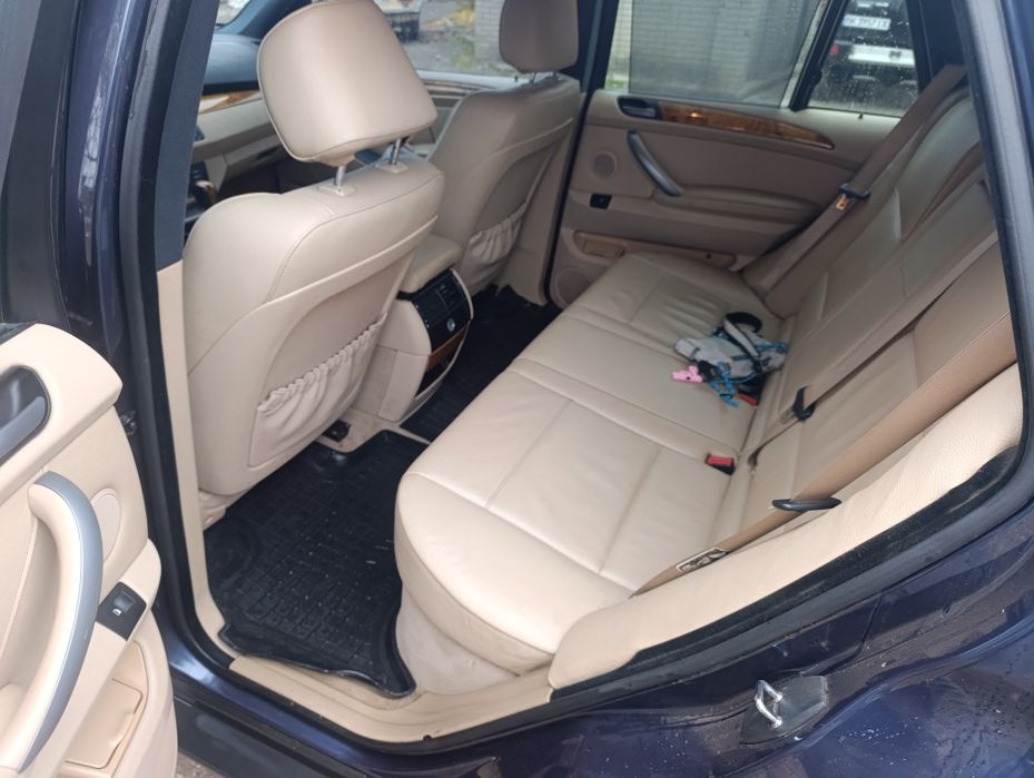 Поодам власне авто BMW E53 3.0 БЕНЗИН