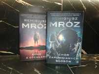 „Chór zapomnianych głosów” + „Echo z otchłani”- Remigiusza Mroza
