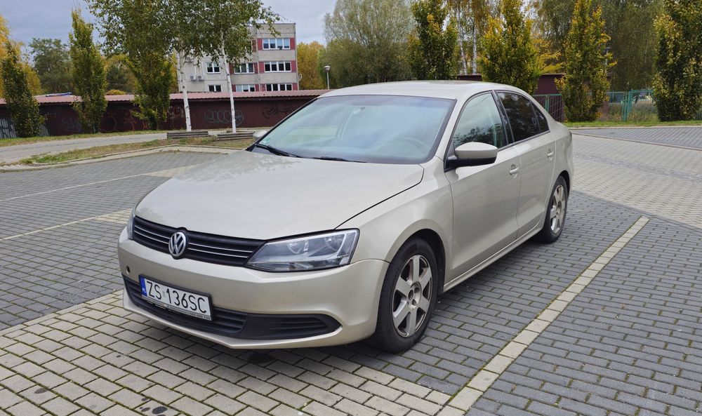 Volkswagen Jetta A6 2016 1.4TSI DSG 150KM