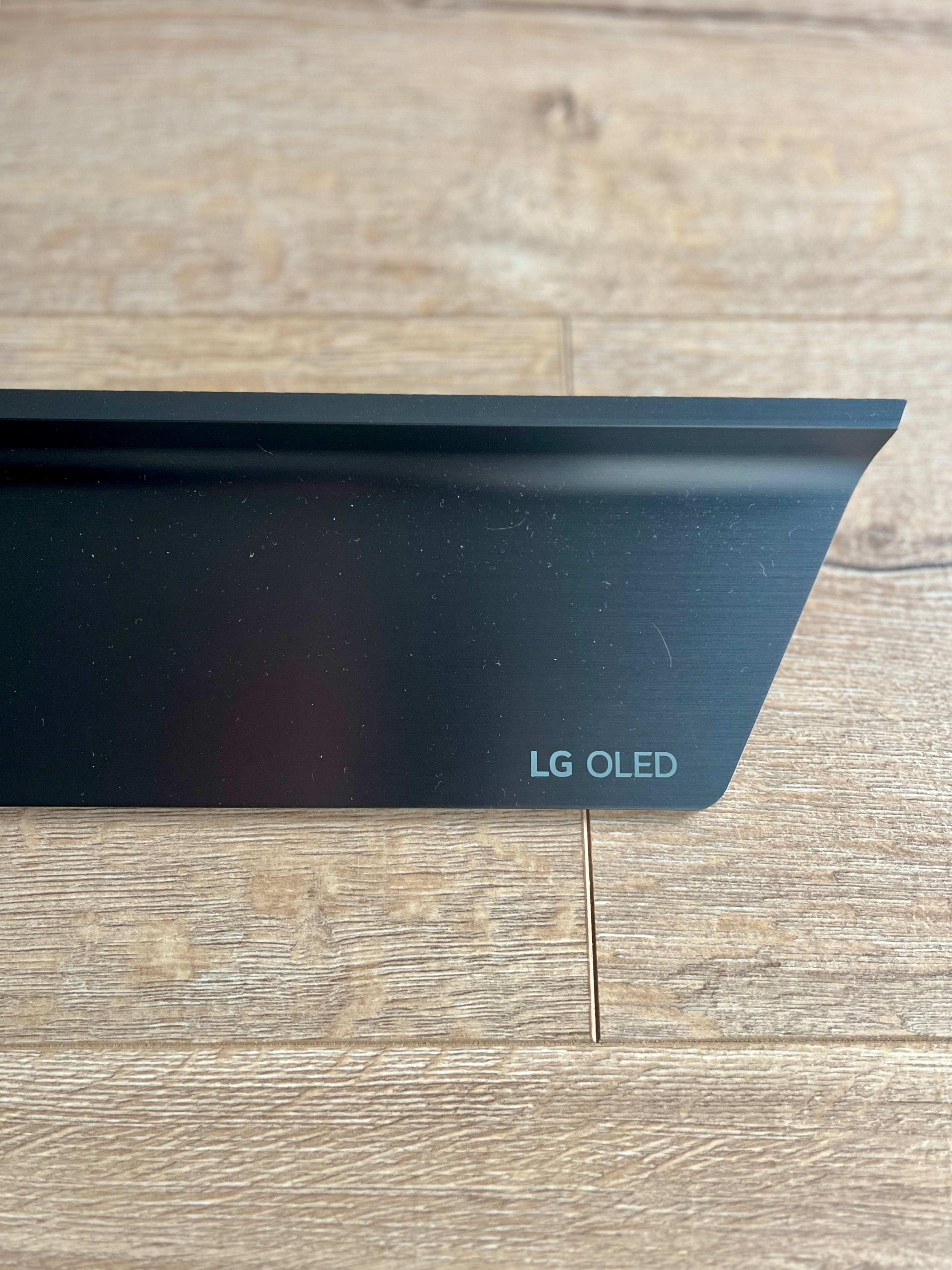 Base de TV LG C1 65” ou 55” NOVA