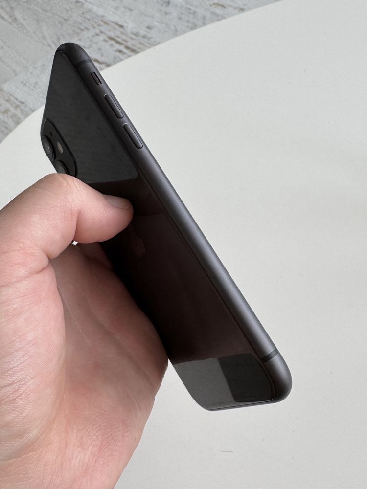 iPhone 11 64Gb Black iCloud lock