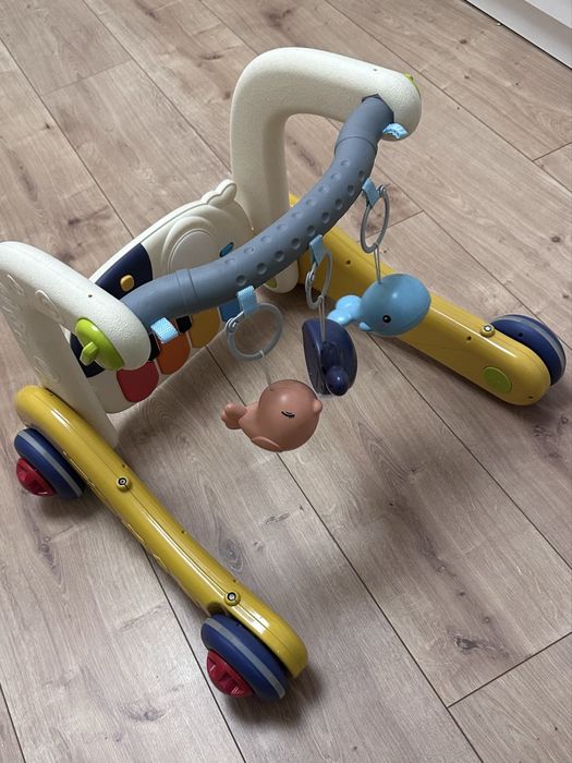 Штовхач, каталка, ходунки, розвиваючий центр