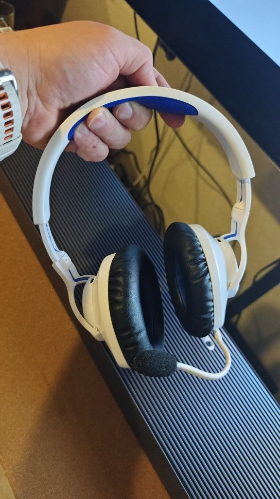 Навушники JBL Quantum 360P Console Wireless