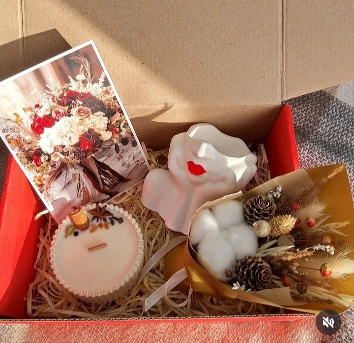 Подарунковий бокс, подарунковий набір, подарунок для дівчини