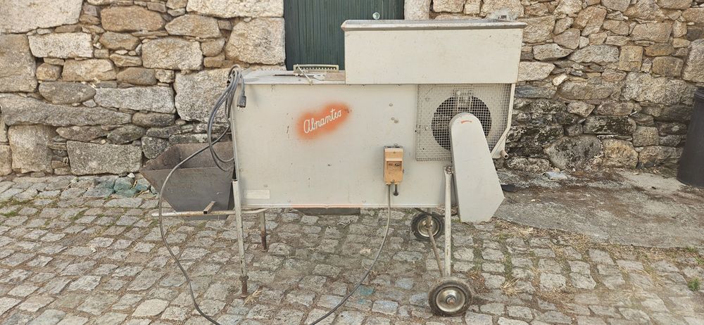 Maquina de limpar azeitona