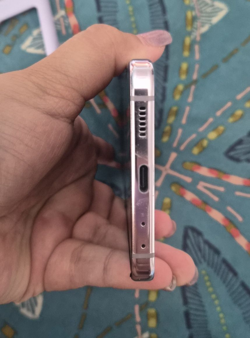 Samsung ZFlip 5, 5G, 256MB