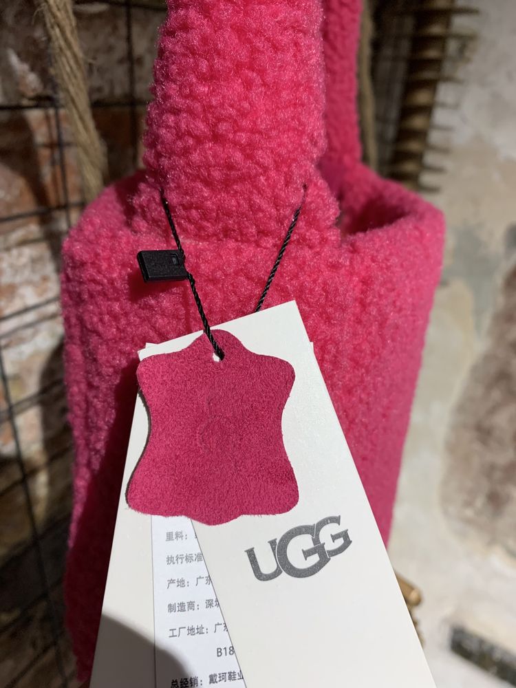 Ugg сумка розовая