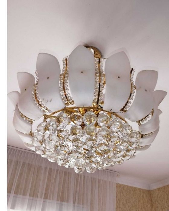 Люстра кришталева