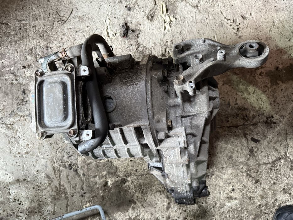 Редуктор міст задній двигун Mitsubishi Outlander 2.0 phev f1e1a-2-b5z